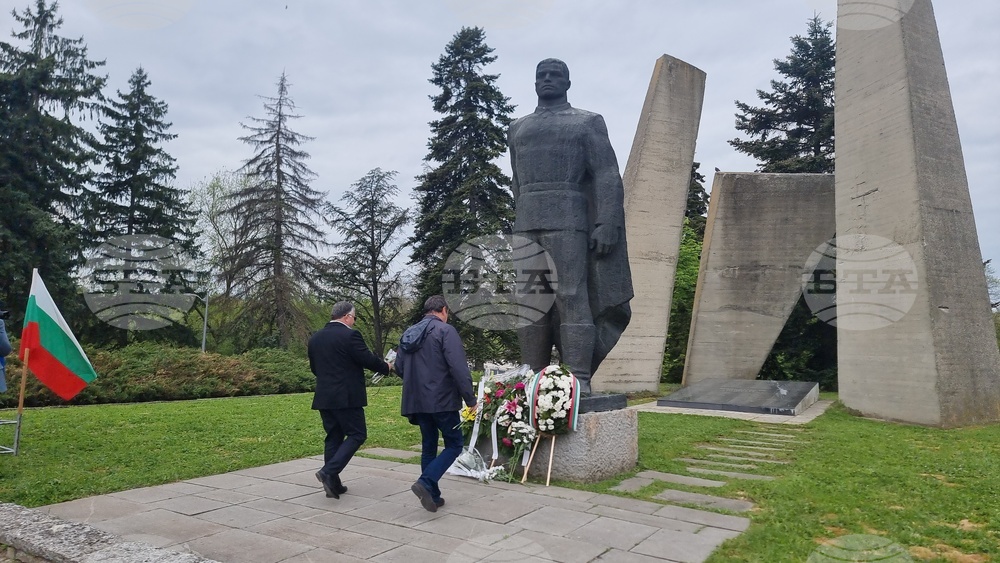 Добрич - 9 май - поклонение