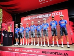 Бургас - Giro d’Italia 2026 - откриваща церемония на втори етап