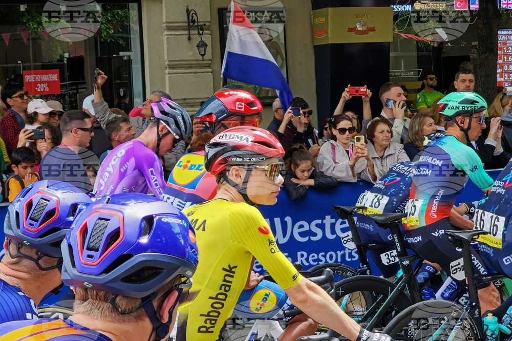 Бургас - Giro d’Italia 2026 - откриваща церемония на втори етап
