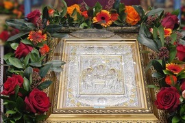Априлци - събор на Новоселските мъченици - служба в манастира „Св. Тройца“