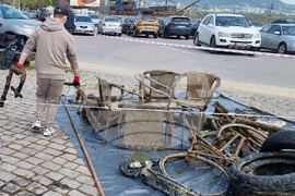Варна - море - водолази - почистване