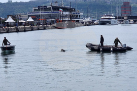 Варна - море - водолази - почистване