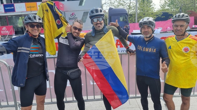 Five Colombian Adventurers Travel from Istanbul to Burgas by Bike to Support Giro D'Italia