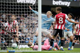 Britain Premier League Soccer