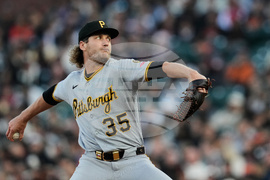 Pirates Giants Baseball