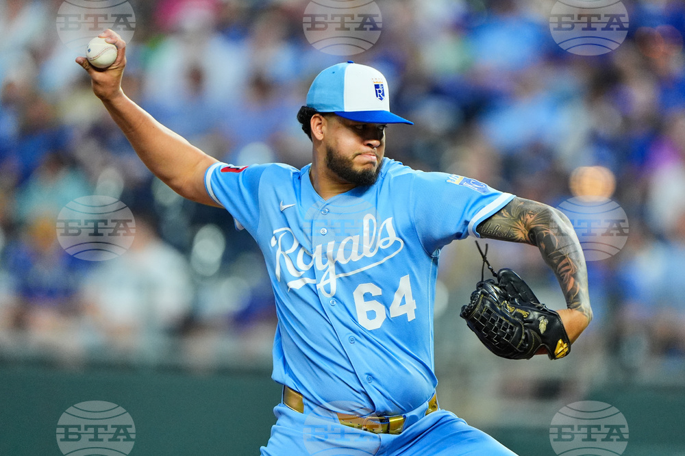 Tigers Royals Baseball
