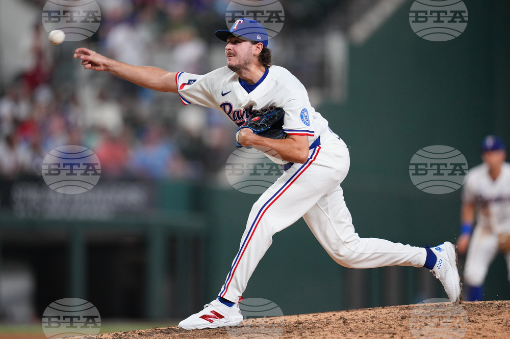 Cubs Rangers Baseball