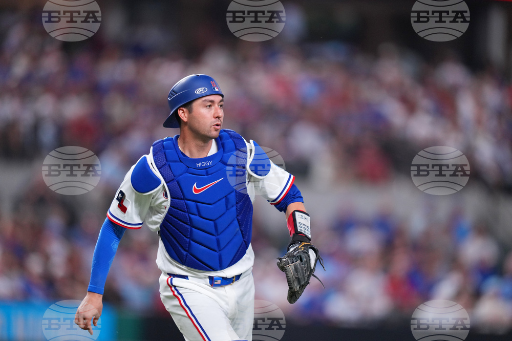 Cubs Rangers Baseball