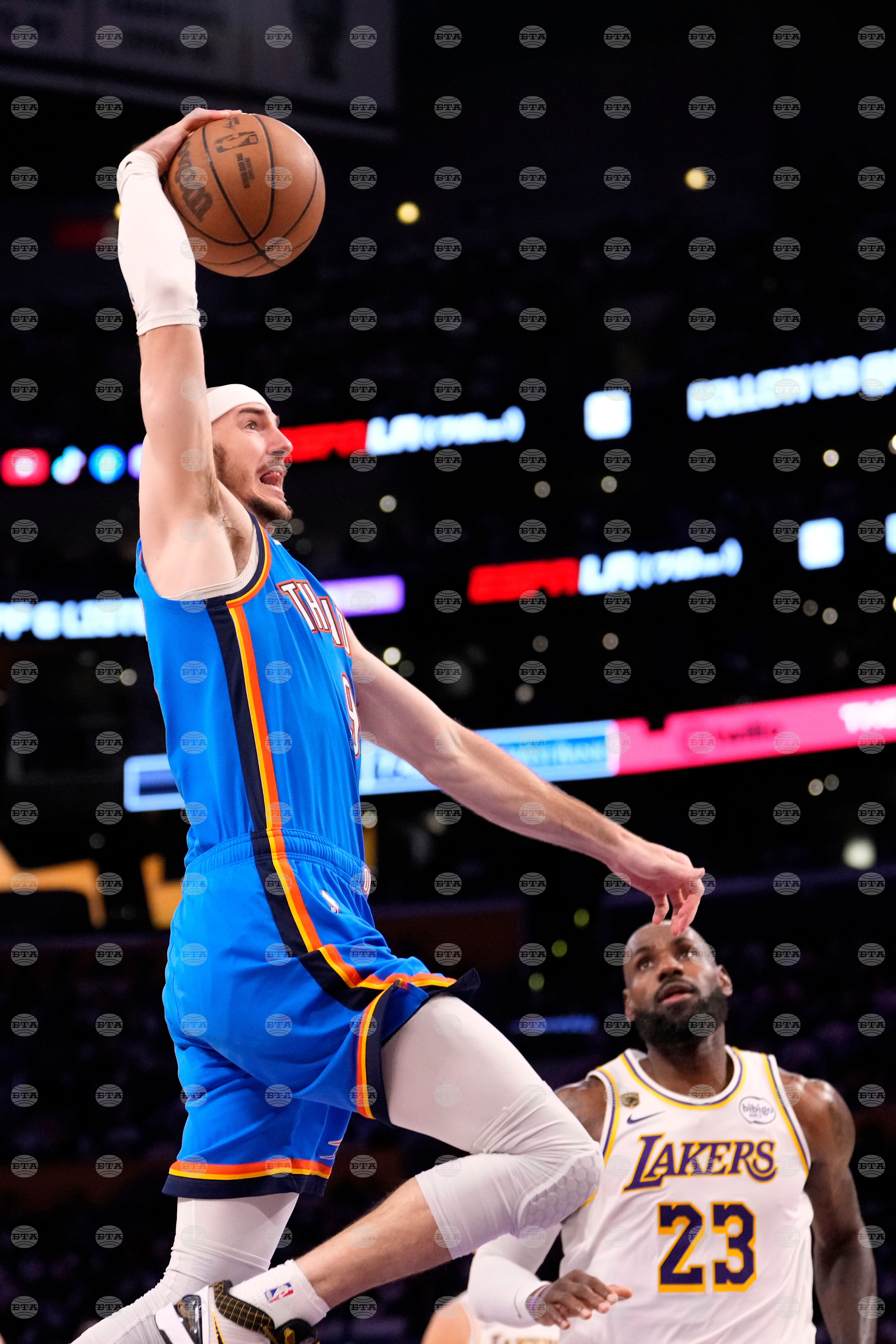 Thunder Lakers Basketball