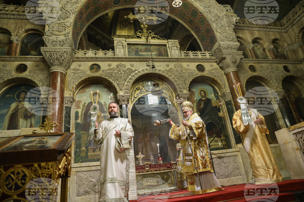 Храм-паметник „Св. Александър Невски“ - Патриарх Даниил - литургия