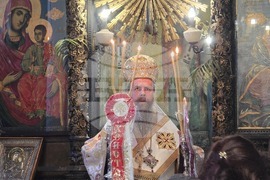Благоевград - храм „Въведение Богородично“ - литургия
