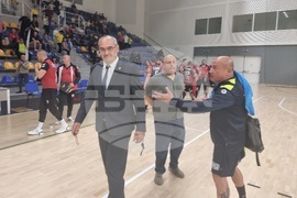 Шумен - хандбал - първа финална среща