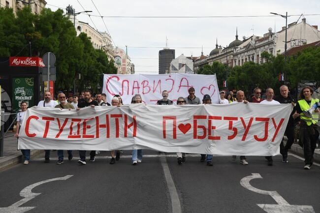 Мащабен антиправителствен протест, организиран от студенти, ще се проведе днес в Белград; МВнР предупреждава за възможни затруднения и блокади