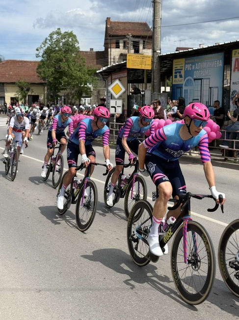 Община Костенец посрещна Giro d’Italia с празник на спорта, традициите и общността