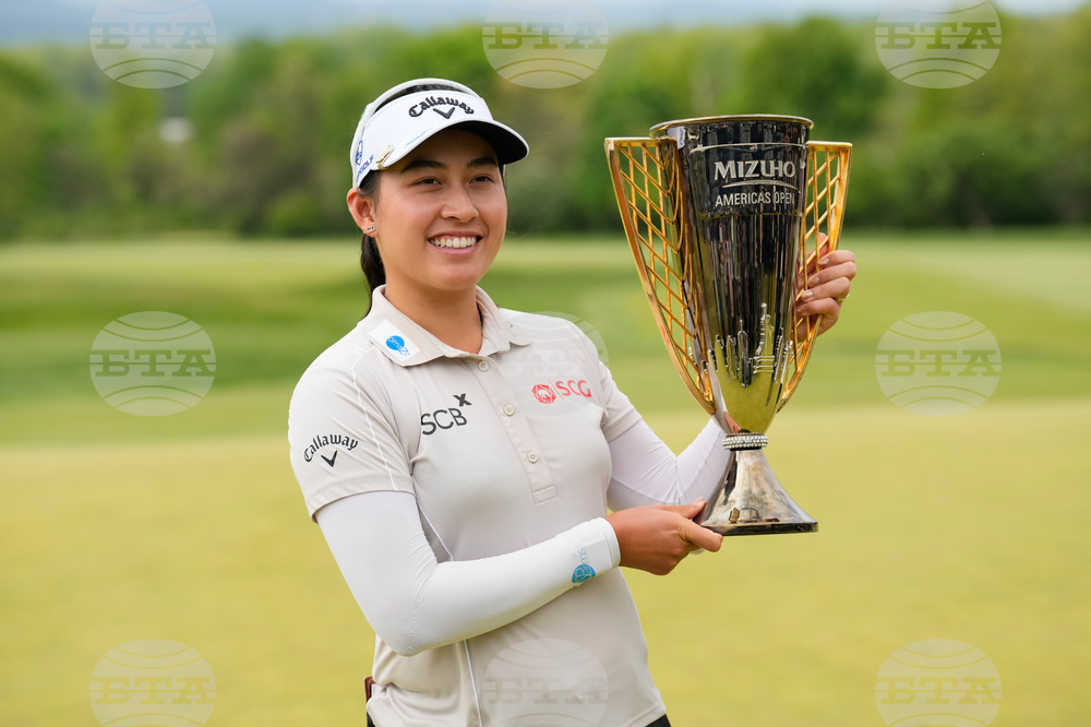 LPGA Tour Golf