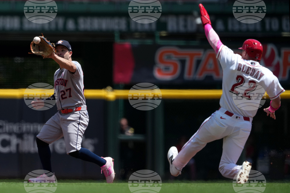 Reds Astros Baseball