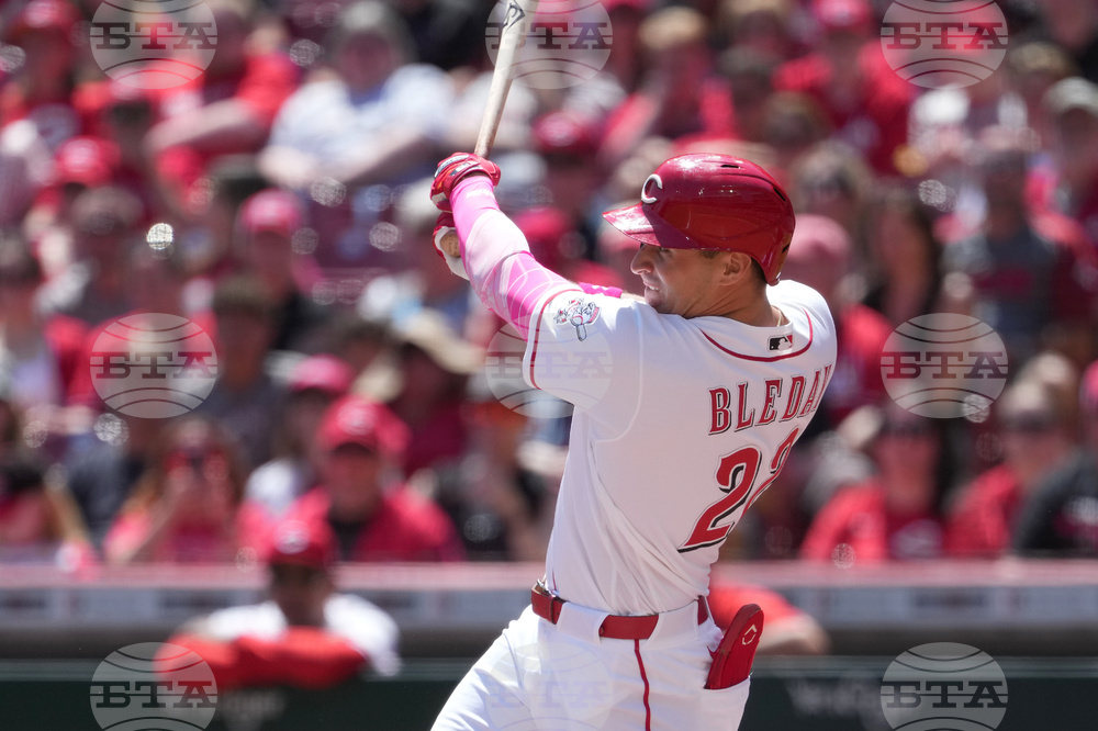 Reds Astros Baseball