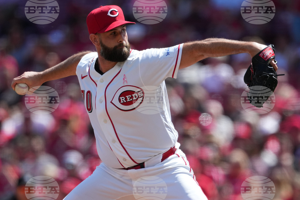 Reds Astros Baseball