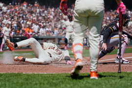Pirates Giants Baseball