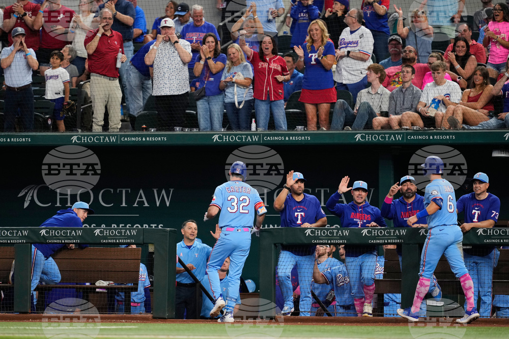 Cubs Rangers Baseball