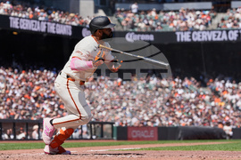 Pirates Giants Baseball
