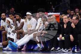 Knicks 76ers Basketball