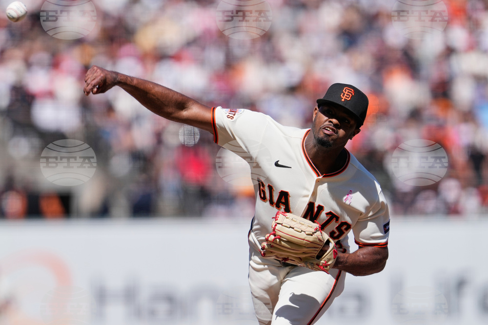 Pirates Giants Baseball