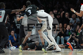 Spurs Timberwolves Basketball
