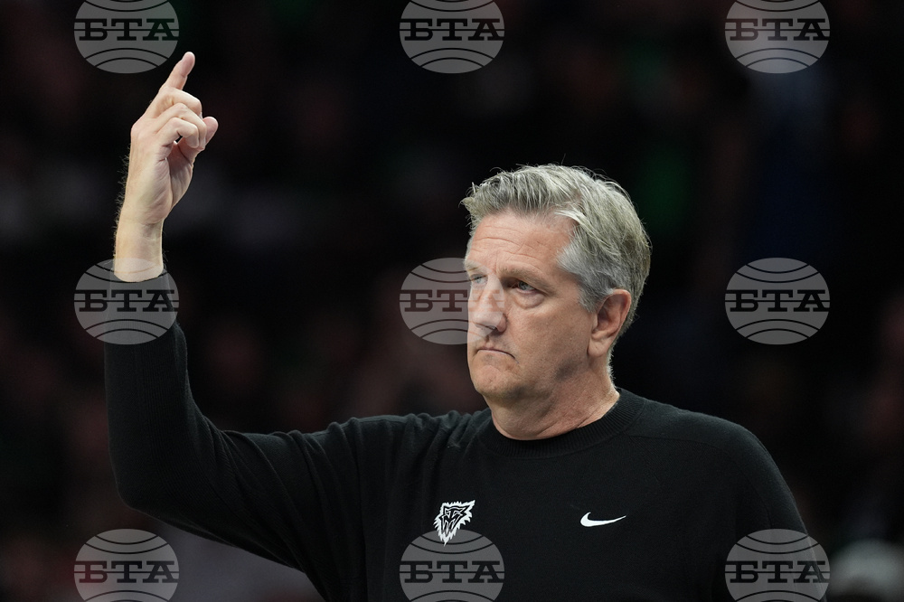Spurs Timberwolves Basketball