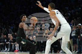 Spurs Timberwolves Basketball