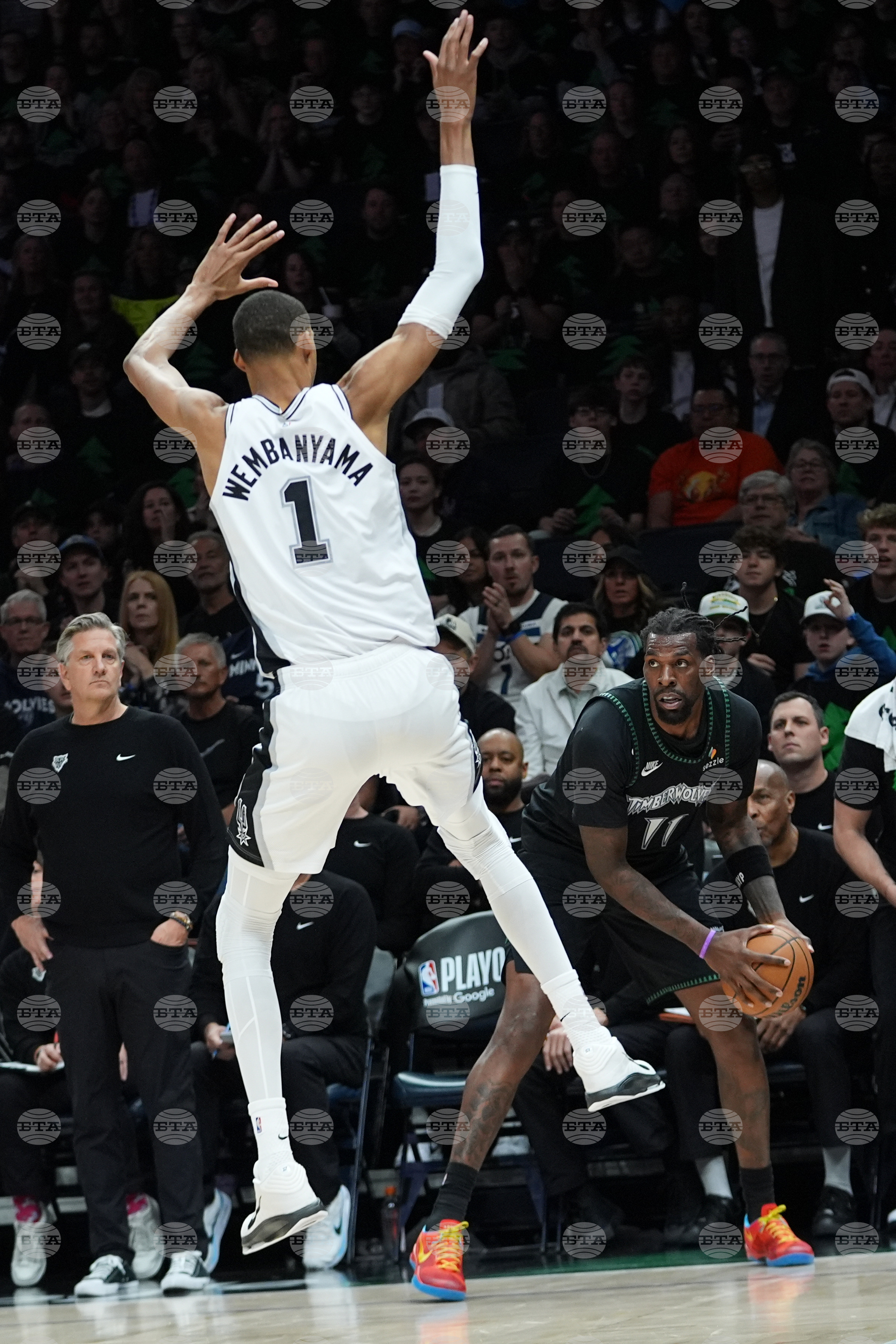 Spurs Timberwolves Basketball