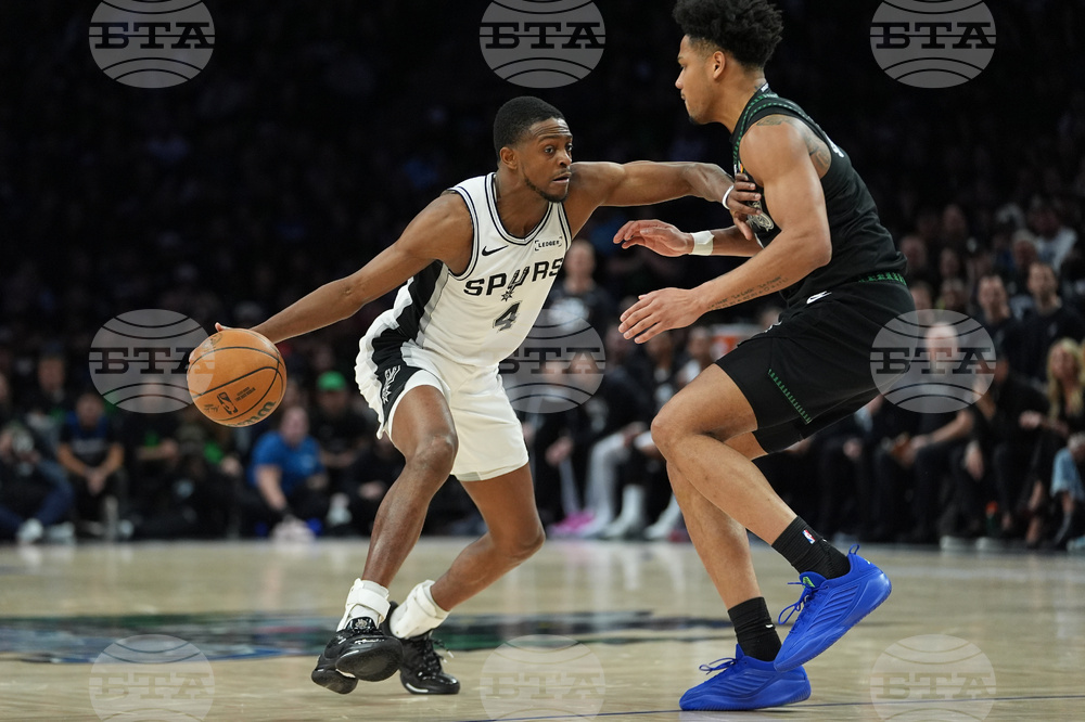 Spurs Timberwolves Basketball