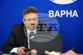 Национален пресклуб на БТА - Варна - „Литература в сегашно време" - инициатива - Кирил Вълчев