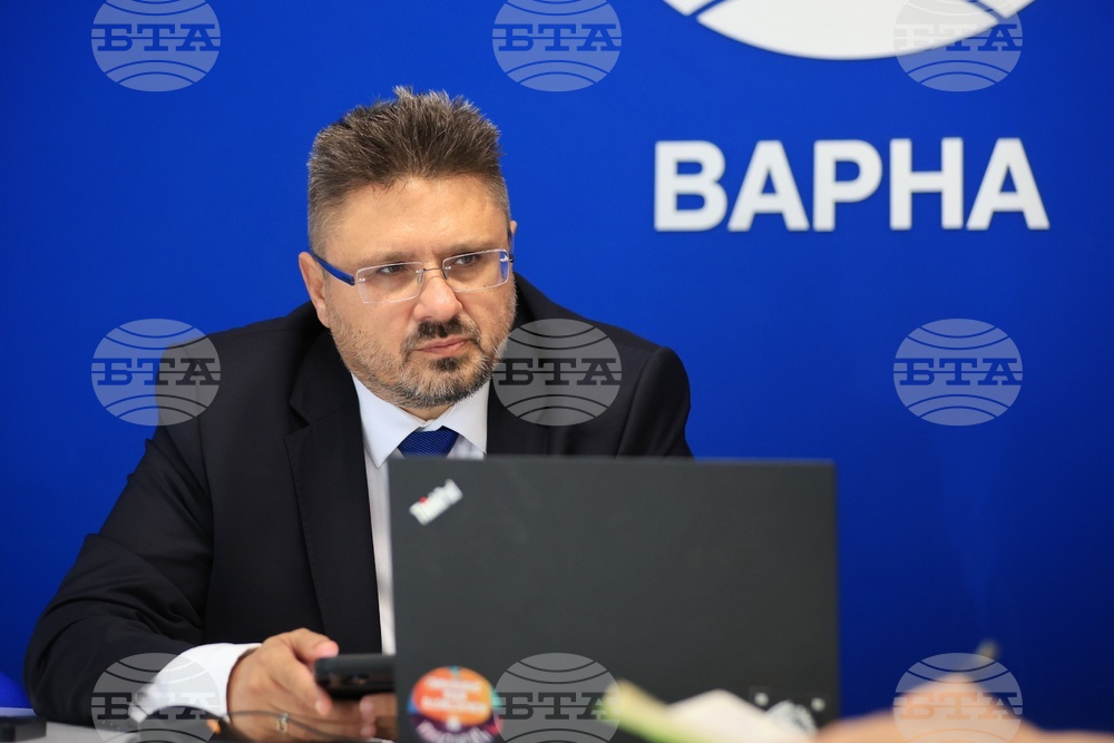 Национален пресклуб на БТА - Варна - „Литература в сегашно време" - инициатива - Кирил Вълчев