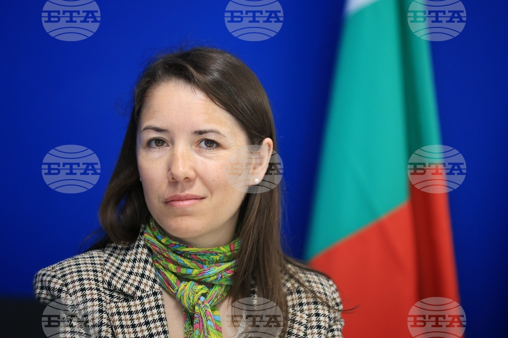 Национален пресклуб на БТА - Варна - „Литература в сегашно време" - инициатива - Дарина Маринова