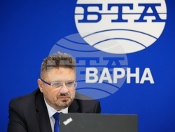Национален пресклуб на БТА - Варна - „Литература в сегашно време" - инициатива - Кирил Вълчев