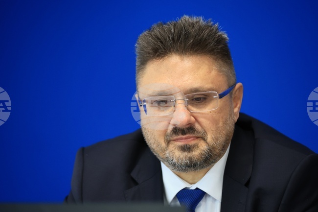 Буквите свързват българите на различни места и в различни времена, докато четем едни и същи книги, каза генералният директор на БТА Кирил Вълчев