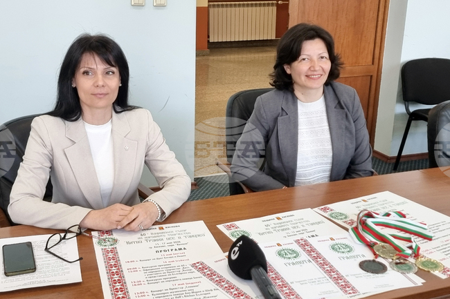 Юбилейното издание на Националния събор на народното творчество "Китна Тракия пее и танцува" ще събере 50 групи и 48 изпълнители в Хасково 