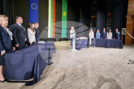 Шумен - тържествена сесия - почетни отличия
