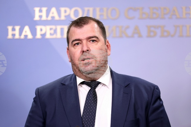 От "Прогресивна България" са внесли в Народното събрание два законопроекта за изчистване на всички нелоялни търговски практики 
