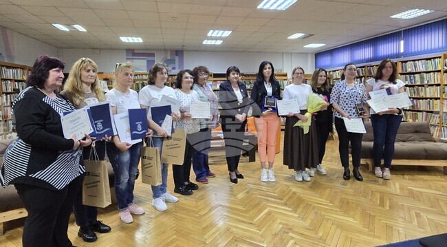 Връчиха първите годишни библиотечни награди за област Видин
