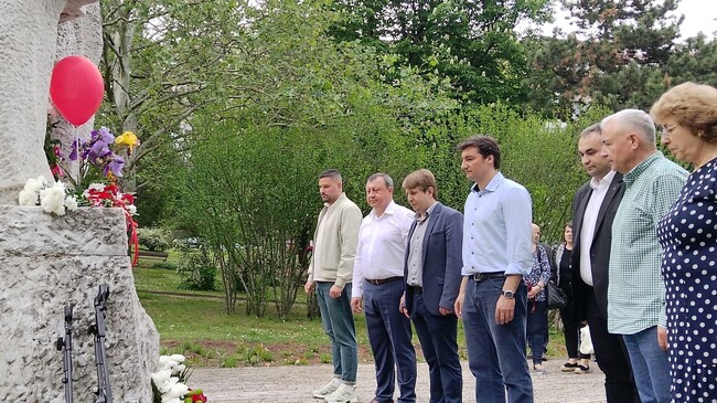 Зарков от лозето на Габровски: Социализмът има почва у нас