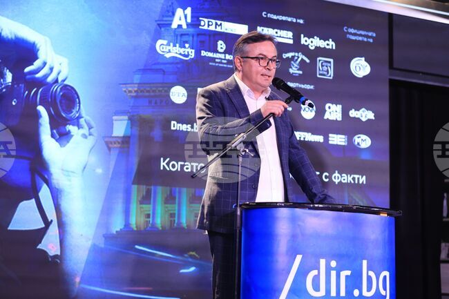 Истинската журналистика винаги ще се прави от истински хора, каза Иван Брайков на церемонията по връчването на наградите Web Report
