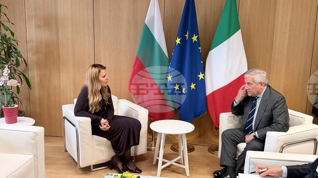 Bulgarian, Italian Foreign Ministers Discuss Corridor No. 8, Defence Cooperation