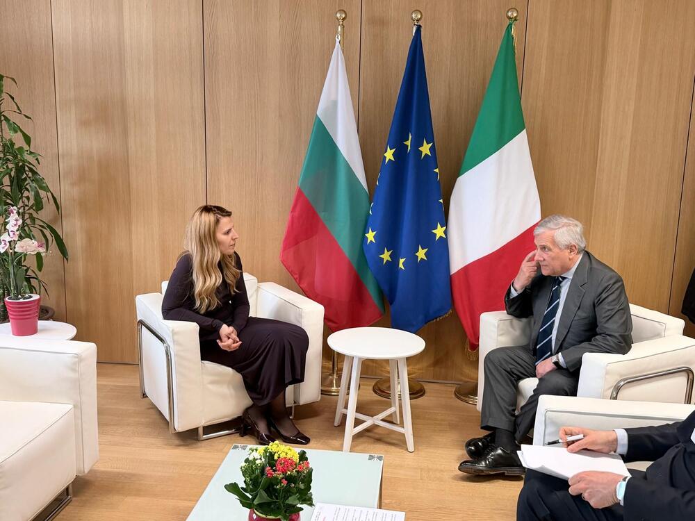 Bulgarian, Italian Foreign Ministers Discuss Corridor No. 8, Defence Cooperation
