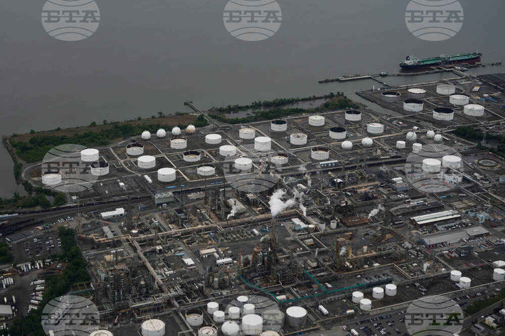 Oil Refinery