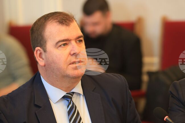 Предложените законови мерки ще направят българските продукти по-равноправни на пазара, каза Явор Гечев от „Прогресивна България“