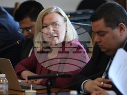Народно събрание - Временна комисия по правни въпроси - заседание - Надежда Йорданова