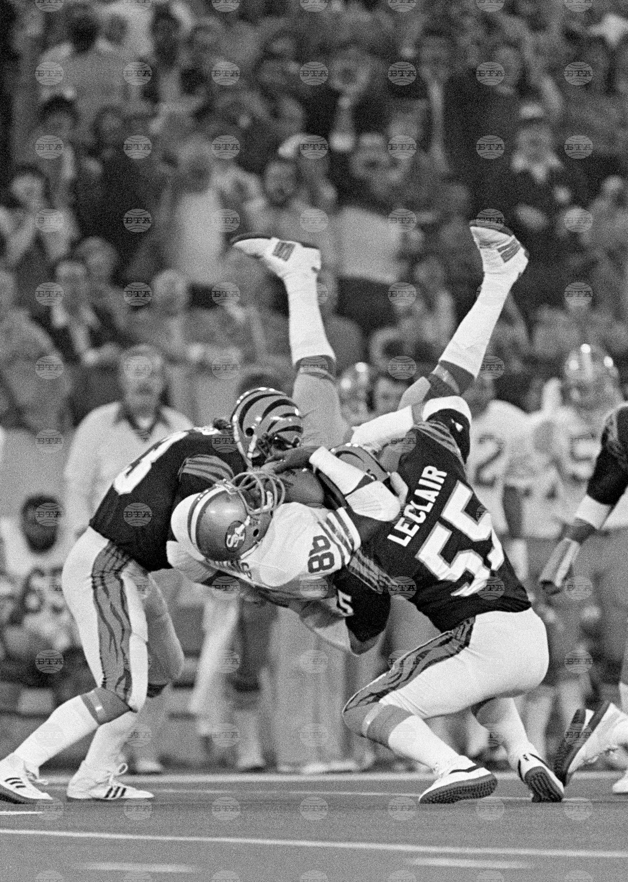 Obit Charle Young Football