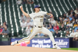 Padres Brewers Baseball